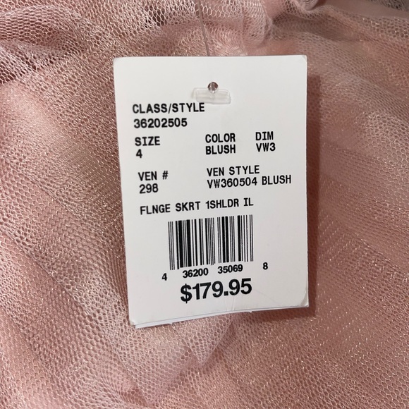 Brand New, Never worn or Altered White by Vera Wang formal dress - Picture 5 of 6